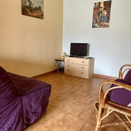 Apartment 4 Pers, A 500m De La Avec Piscine, Tennis Et Loggia - - Fr-1-225-527